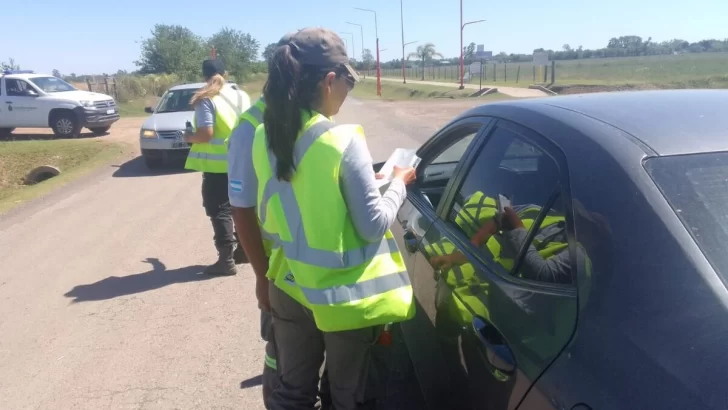 Timbúes realizó controles de prevención en el centro y en Villa Elvira