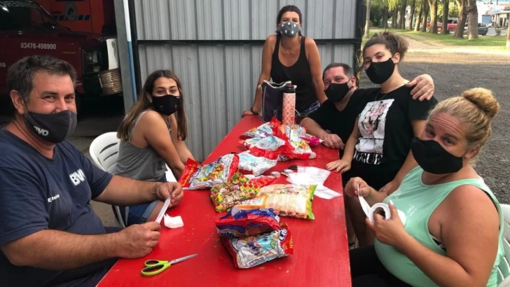 Bomberos lanzó la colecta de caramelos para la tradicional caravana de Reyes