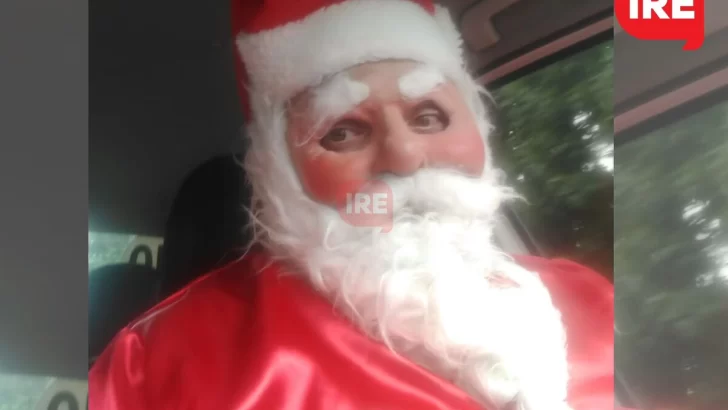 ¡Se adelantó! Papá Noel está en Oliveros y visitará la Verdu de Chicha y Zary