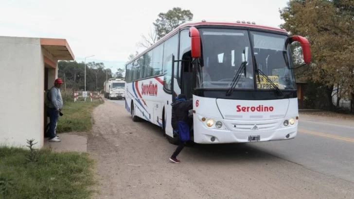 Los choferes siguen en cese de actividad pero Serodino circula con horarios reducidos