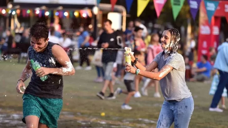 Récord de Carnaval: Los turistas gastaron más de 100.000 millones en el finde largo