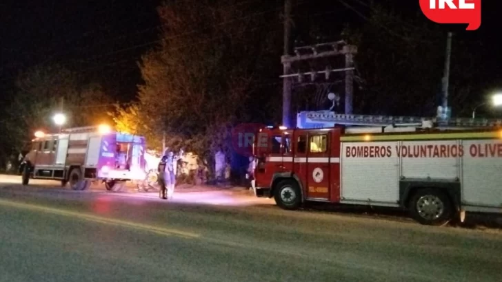 Una vivienda se incendió esta madrugada en Villa La Ribera: Solo daños materiales