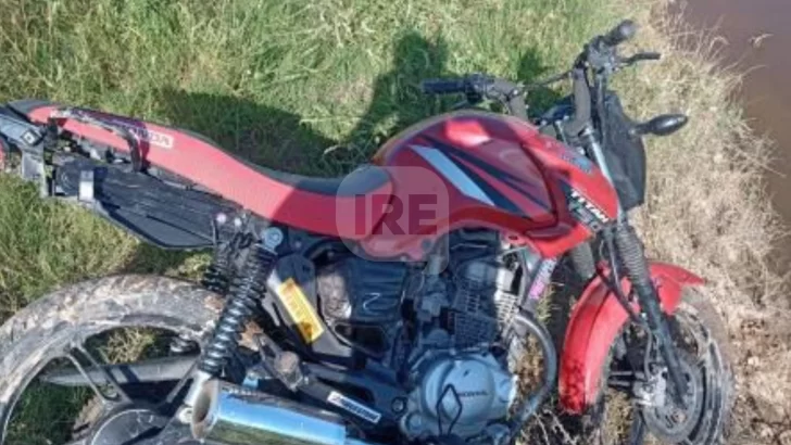 Encontraron la moto robada en Monje en zona rural: “Quedó hecha pedazos”