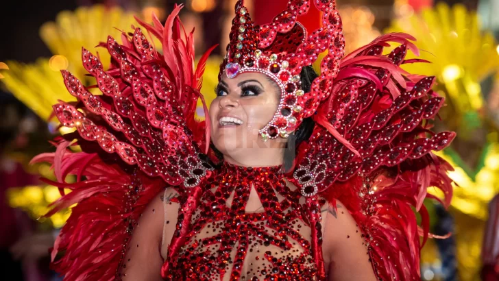 Correa se prepara para vivir una noche de carnaval con música, alegría y color en el Polideportivo Comunal