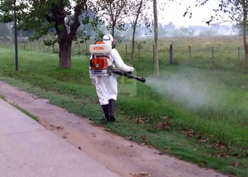 Nueva jornada de fumigación contra el dengue en Gaboto