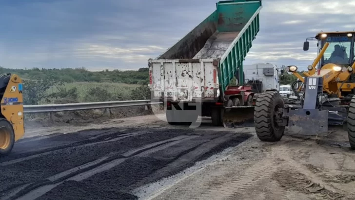 Vialidad Nacional avanza en la repavimentación en ruta 11 sobre el arroyo San Lorenzo