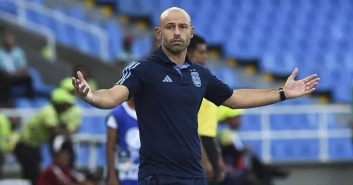 Con un partido que terminó dos horas después Argentina perdió en su debut en el sub 23