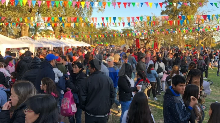 Oliveros celebrará el día de la Independencia con concurso de asadores, feria y shows en vivo