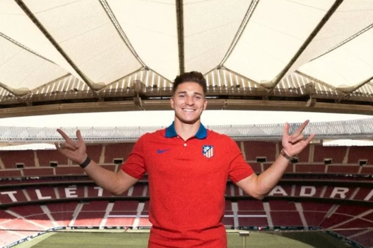Julián Álvarez es nuevo jugador del Atlético de Madrid