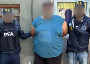 Detuvieron a un profesor de canto en San Lorenzo por abusar a un nene y subirlo a internet