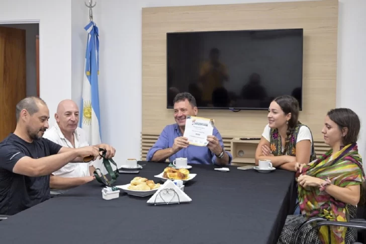 El Dúo Ñapindá se consagró en el festival Pre Baradero y fue reconocido en San Lorenzo