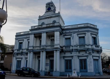 Un corondino denunció a su tío policía por abuso sexual y el gobierno le impidió ascender de jerarquía