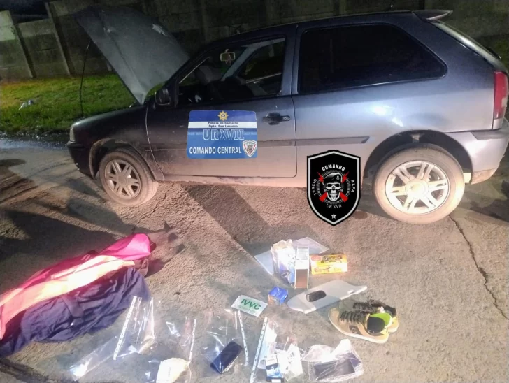 En San Lorenzo la policía les encontró droga a dos sujetos hasta dentro de unas zapatillas