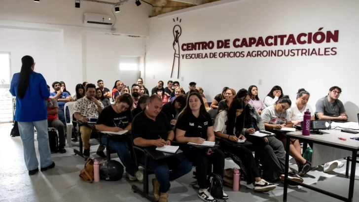 41 personas obtuvieron el carnet de Manipulación de Alimentos en Timbúes