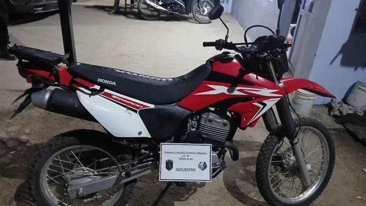 Robaron una moto en Gálvez, y la policía la recuperó en Coronda cuando ya la habían vendido