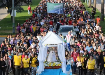 “La esperanza nos guía, el camino nos une”: Este domingo es la peregrinación Rosario – San Lorenzo