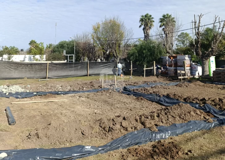 Andino comenzó a construir dos nuevas aulas a la primaria: “La educación es prioridad”
