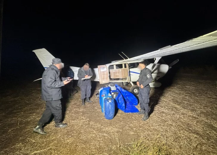 Aterrizaje clandestino en Diaz: Las fuerzas buscan droga tras capturar a los tripulantes