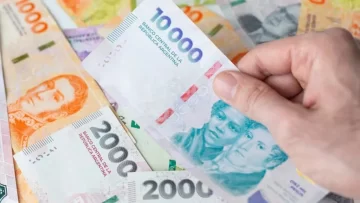El ministro de Economía anunció que este viernes 20 estará disponible el medio aguinaldo