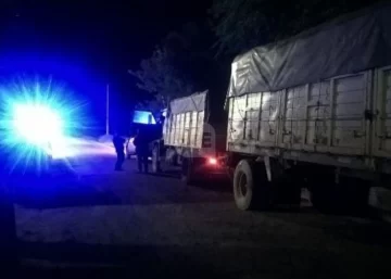 Un camionero denunció un robo de cereal a mano armada rumbo a los puertos de Timbúes