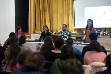 Alumnos del taller comunal de inglés de Timbúes podrán rendir exámenes internacionales