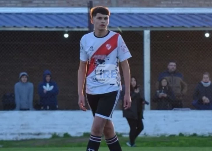 Gran conmoción: Falleció un jugador de 19 años de Nelson que sufrió un golpe en un partido