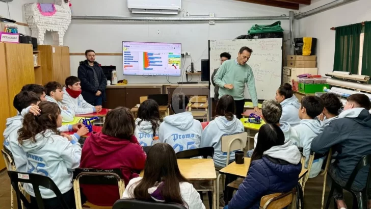 Tecnología y educación: Taller de robótica en la escuela secundaria de Carrizales