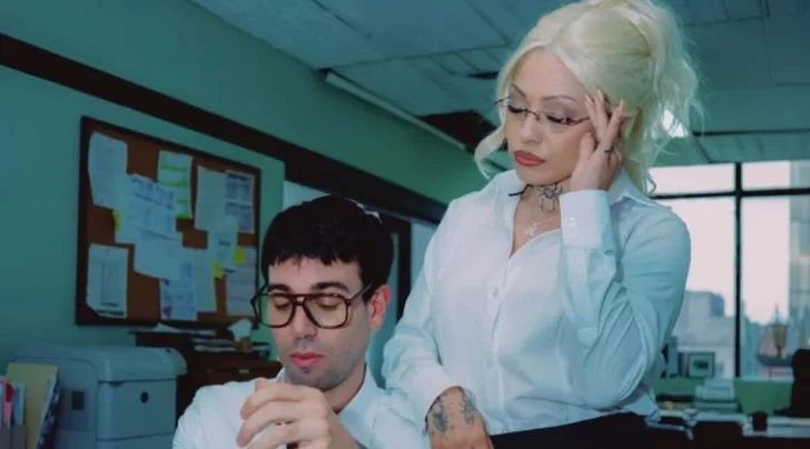 Mon Laferte y Conociendo Rusia estrenaron ‘Esto es amor’: Un viaje sonoro entre el soul y la sensualidad