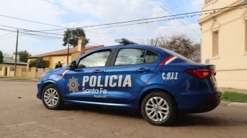Un auto y una moto protagonizan choque en Puerto: Dos personas heridas