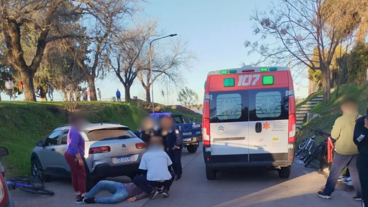 Un adolescente de 16 años se cayó de la bicicleta, sufrió fractura de cráneo y está grave
