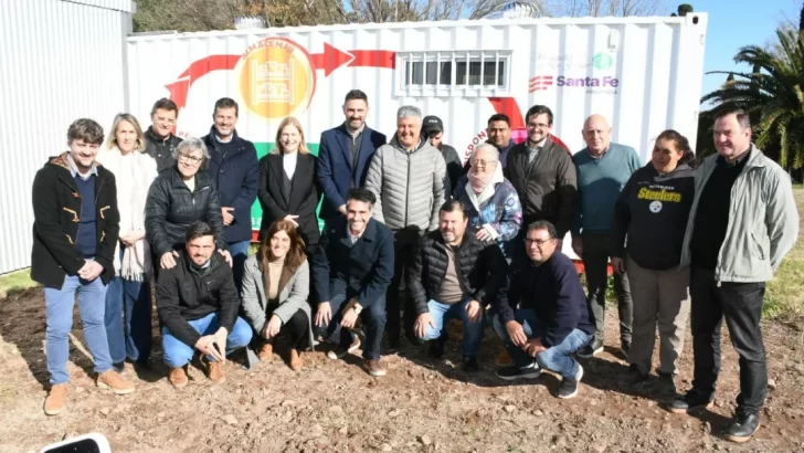 Maciel estuvo presente en la inauguración de la Planta de RAEEs en San Genaro
