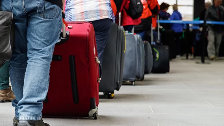 El 17 de agosto cae domingo: ¿Habrá fin de semana largo o no?