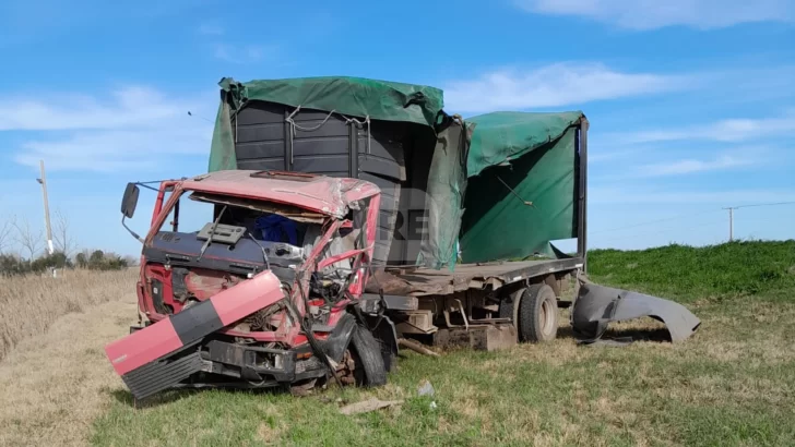 Accidente de camiones en Clason: Un conductor hospitalizado