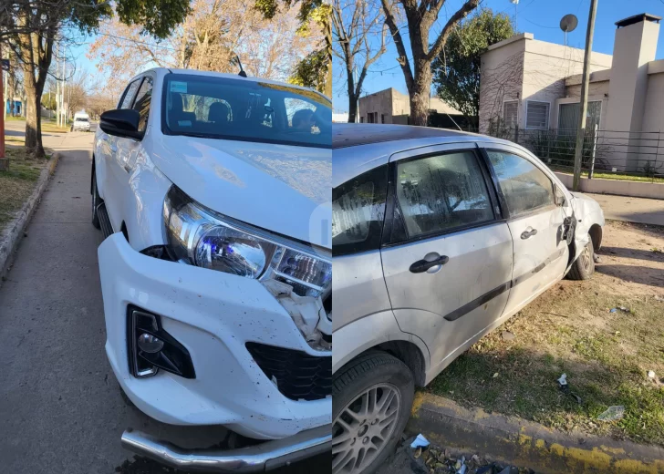 Choque en pleno centro de Totoras dejó una mujer lesionada