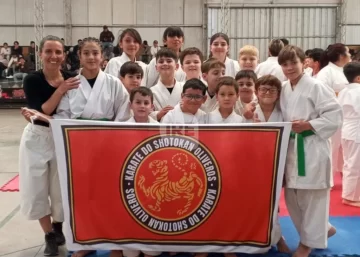 Éxito y valores: Karate Do Shotokan Oliveros se lució en San Lorenzo
