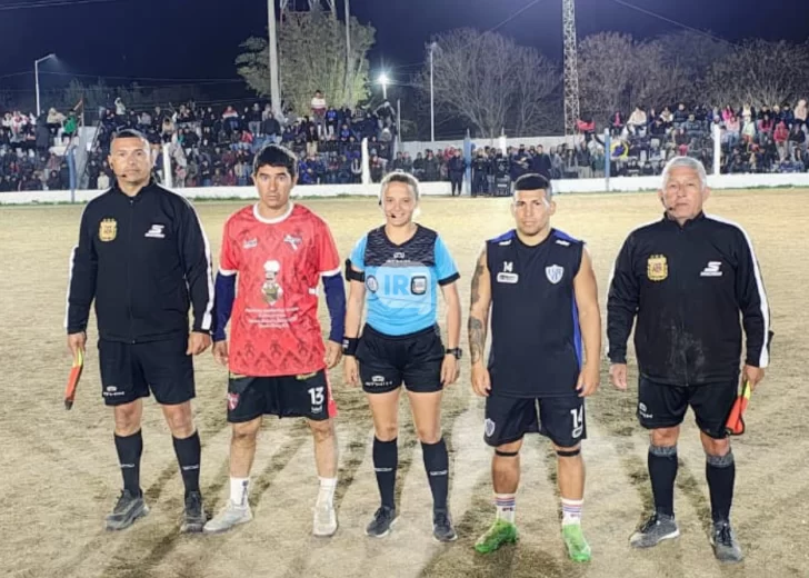Histórico: Camila Rode se convirtió en la primera mujer en dirigir la final del torneo de Los Juries