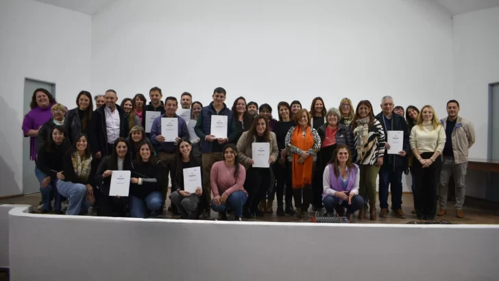 Provincia fortalece los Puntos Violetas contra la violencia de género, con nuevos convenios junto a 37 localidades