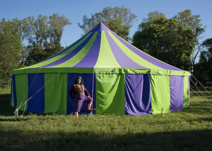 Arte y solidaridad: Galupa y el circo la Chiringuita recolectan leche en  polvo para la comunidad Mocoví