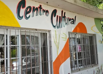Presentan en Monje el libro Plantas Nutritivas del Río Paraná con degustaciones y actividades