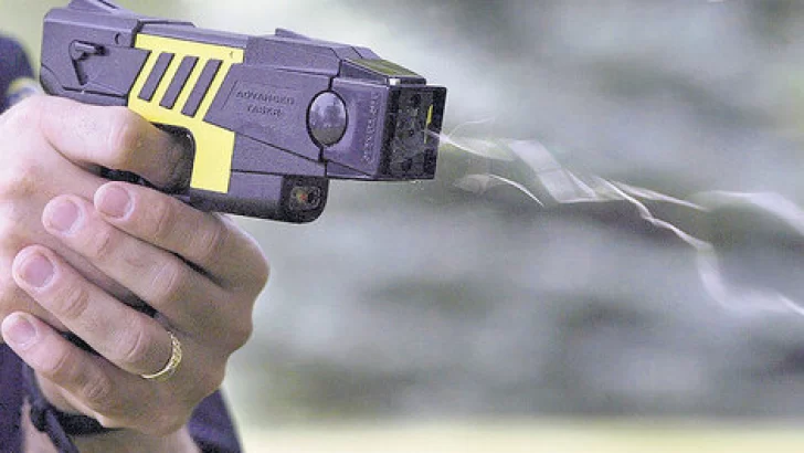 Comenzó la formación a policías santafesinos en el uso de armas de baja letalidad