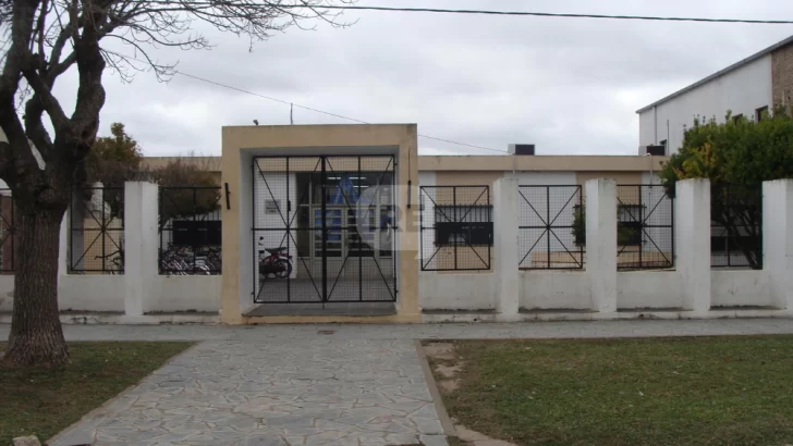 Exitosa Expo Carreras en Serodino con amplia participación regional