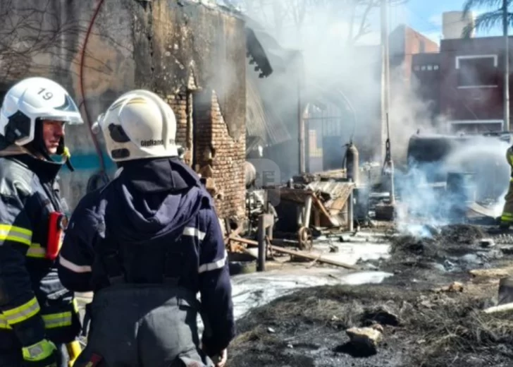 Una chispa en el tanque de combustible desató el incendio en Totoras
