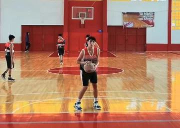 Julián Loor convocado a la preselección sub15 de la Asociación Rosarina de Básquetbol