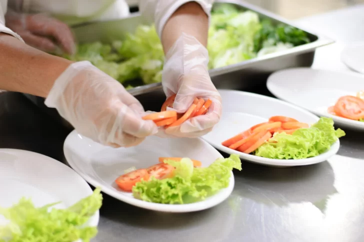 Aprender para habilitar: Nueva edición del curso de manipulación de alimentos en Timbúes
