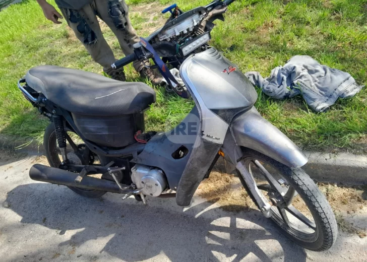 Detuvieron a un muchacho de Gaboto en Monje por circular en una moto robada