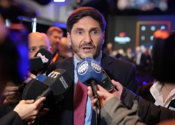 Pullaro: “Nadie puede poner una mordaza sobre información periodística”