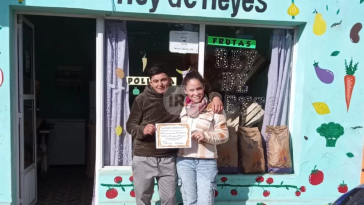 “Queremos dar un pedacito de esperanza”: Comerciantes de Oliveros ayudan a los damnificados