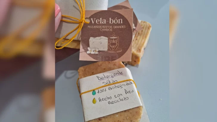 Estudiantes de Serodino crearon Vela-bón, un detergente sólido ecológico hecho con aceite usado