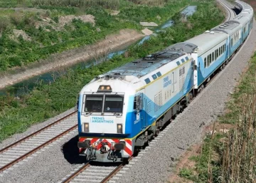 Suspenden los trenes de larga distancia a Tucumán y Córdoba por un descalce en las vías