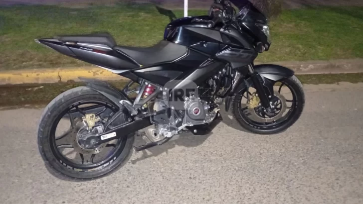 Accidente en San Genaro: Una adolescente se cayó en moto y fue trasladada al Samco